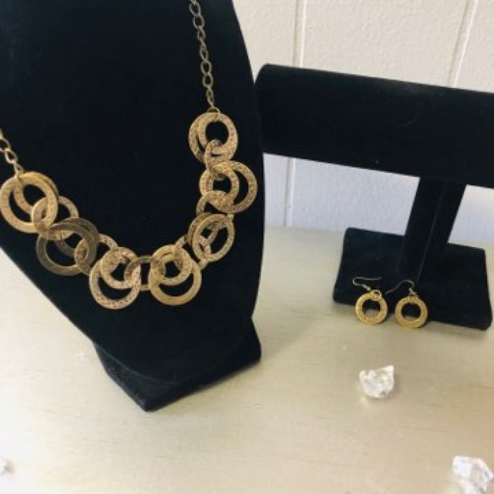 Gold Necklace Set